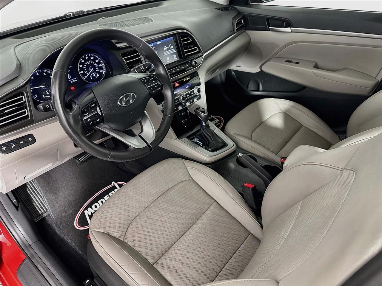 Hyundai Elantra Limited Auto 2019