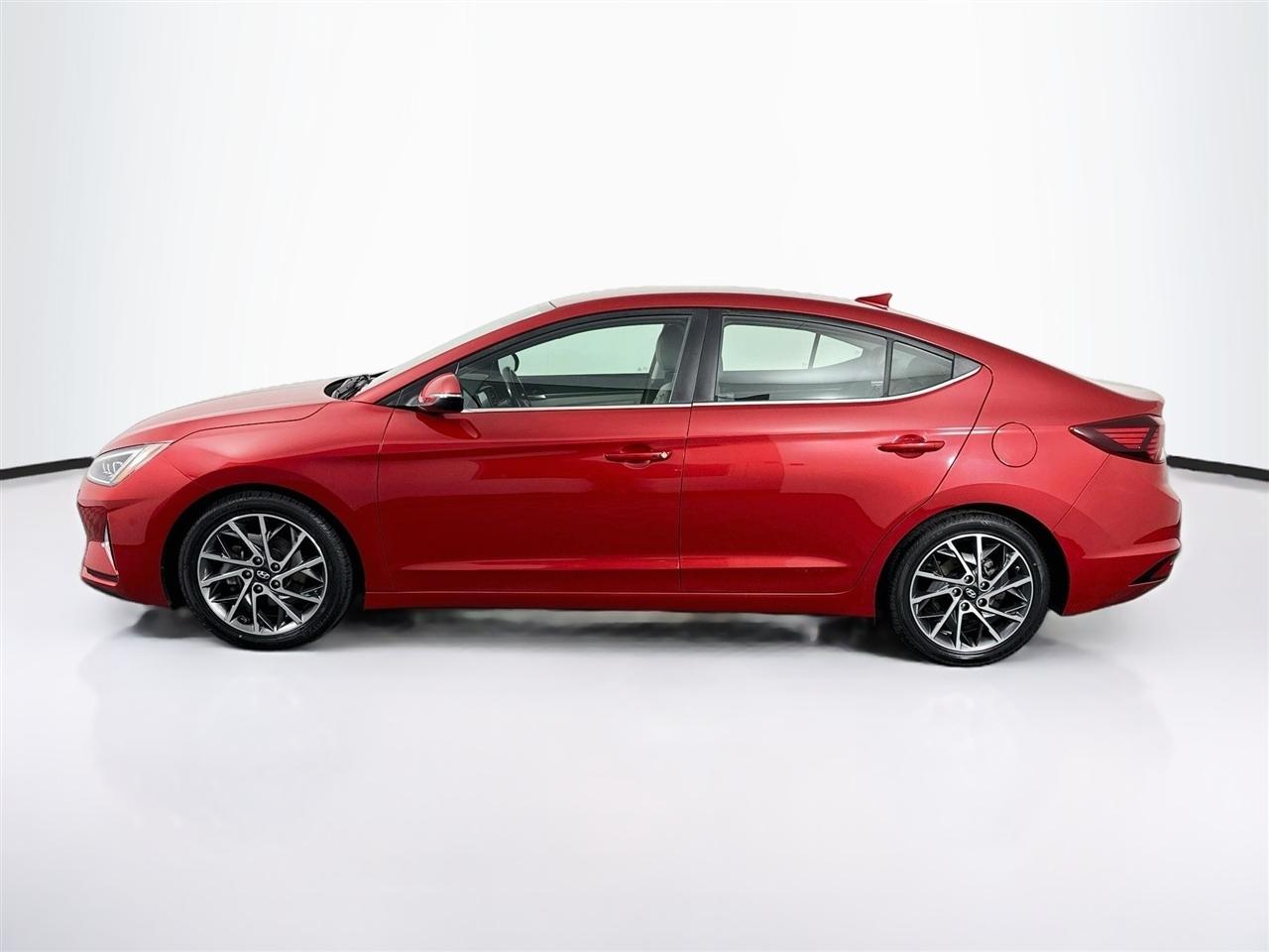Hyundai Elantra Limited Auto 2019