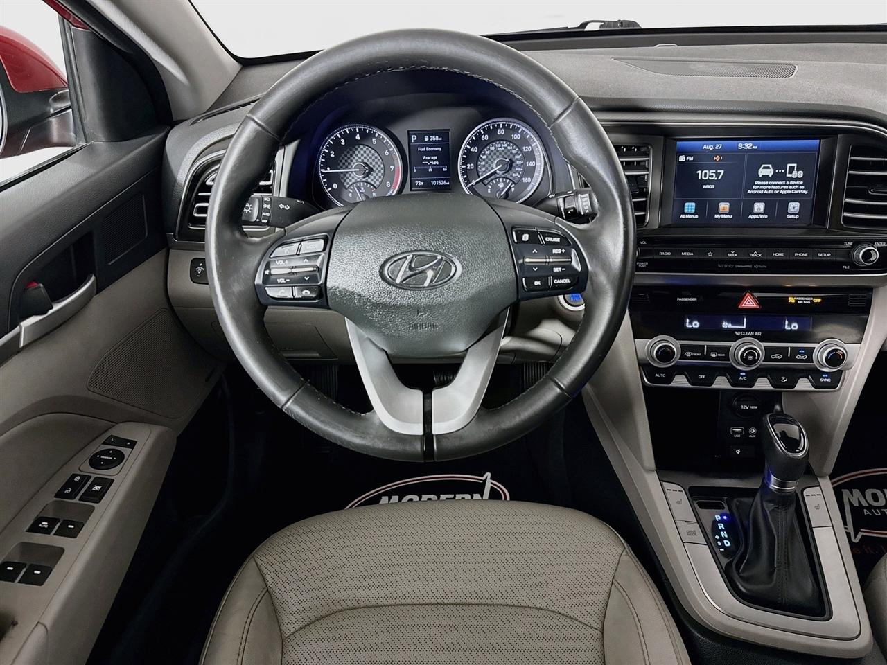 Hyundai Elantra Limited Auto 2019