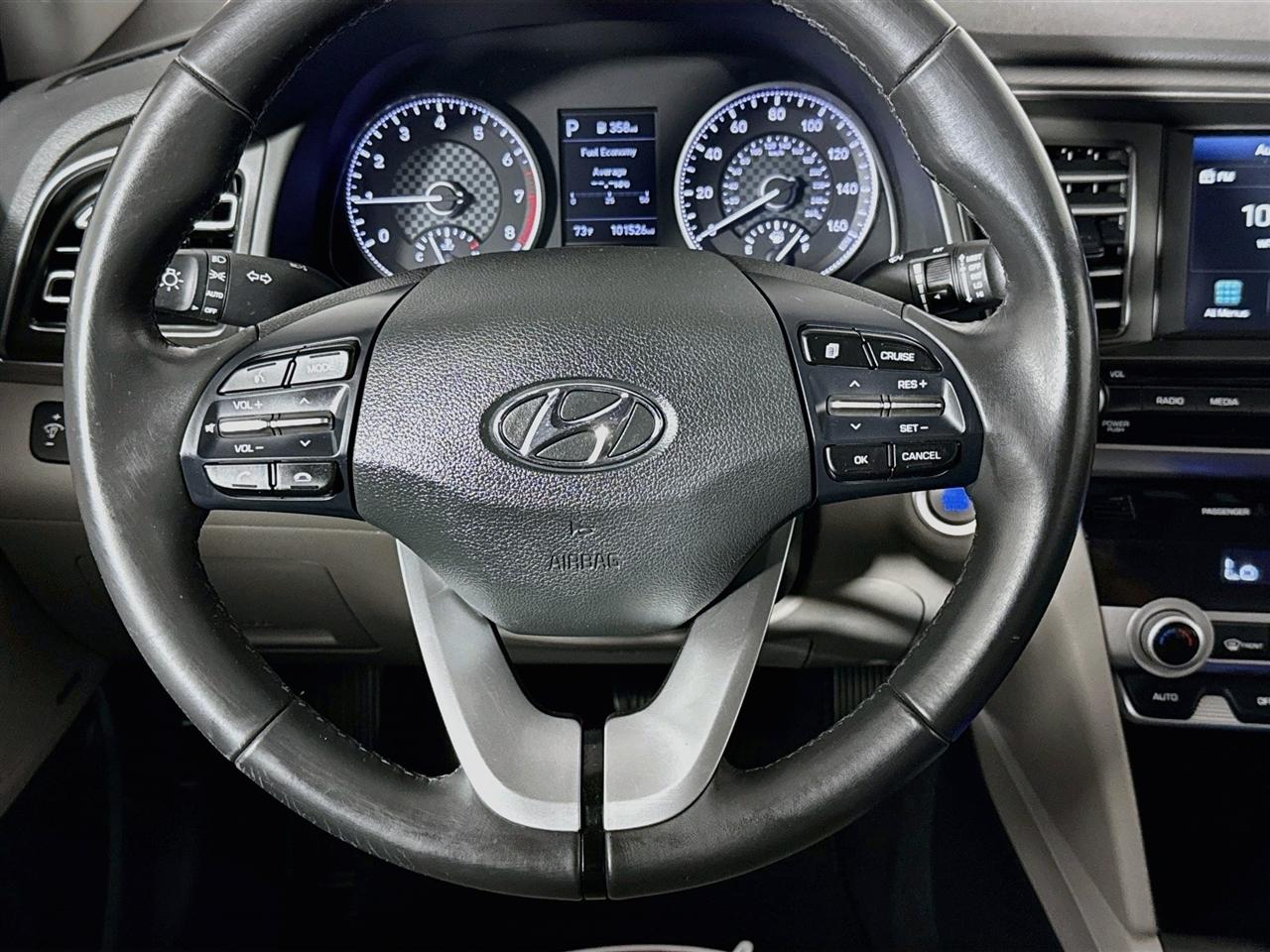 Hyundai Elantra Limited Auto 2019