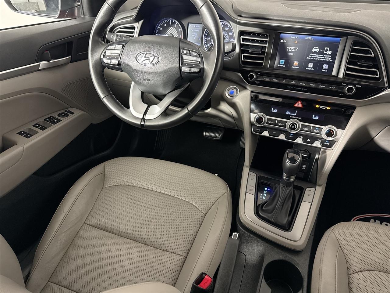 Hyundai Elantra Limited Auto 2019