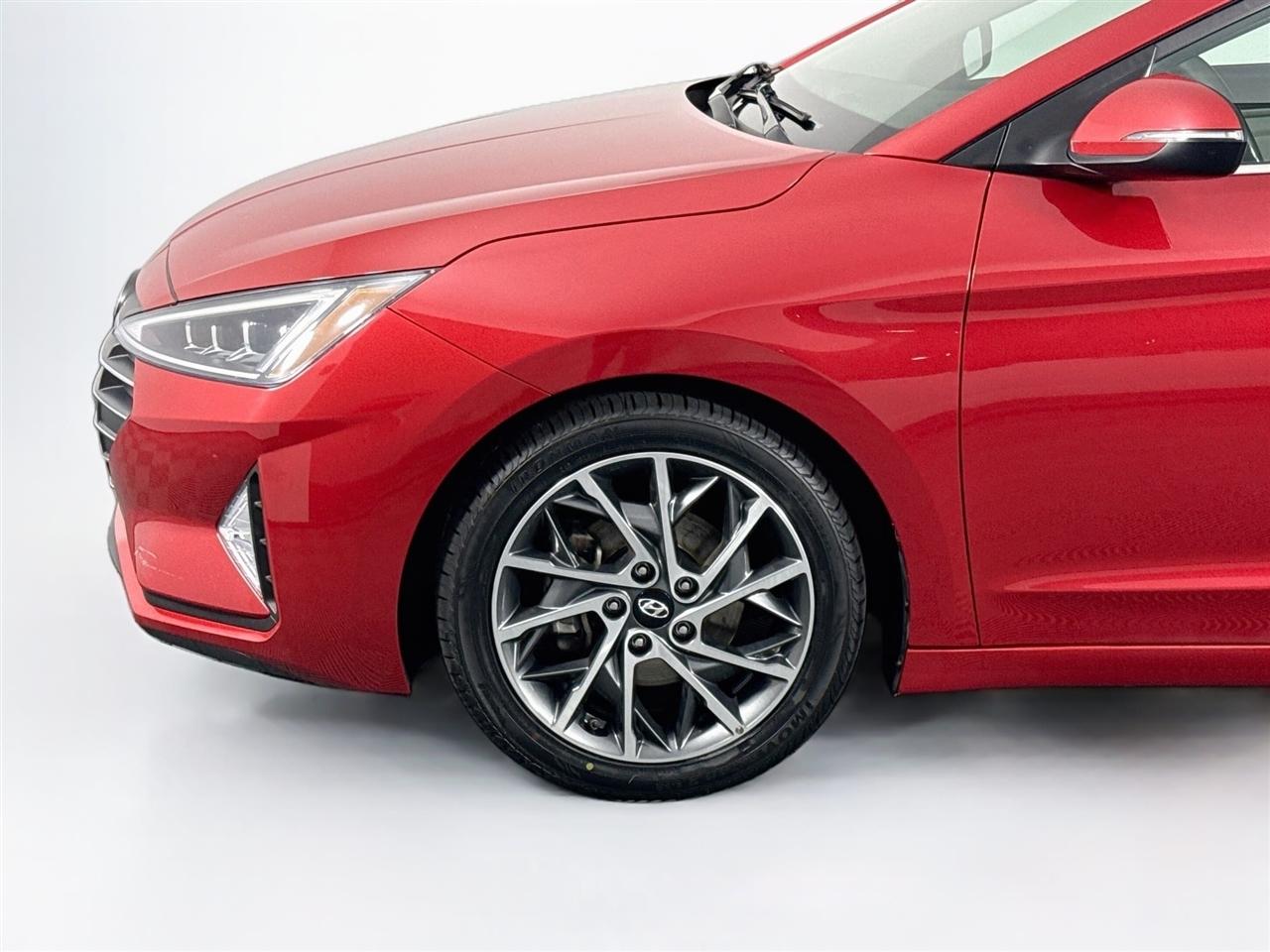 Hyundai Elantra Limited Auto 2019