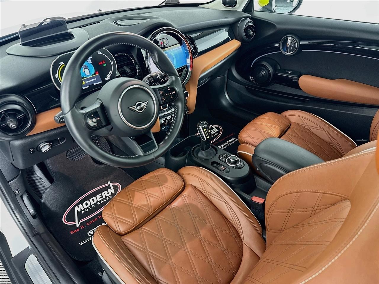MINI Hardtop 2 Door Cooper SE FWD 2023