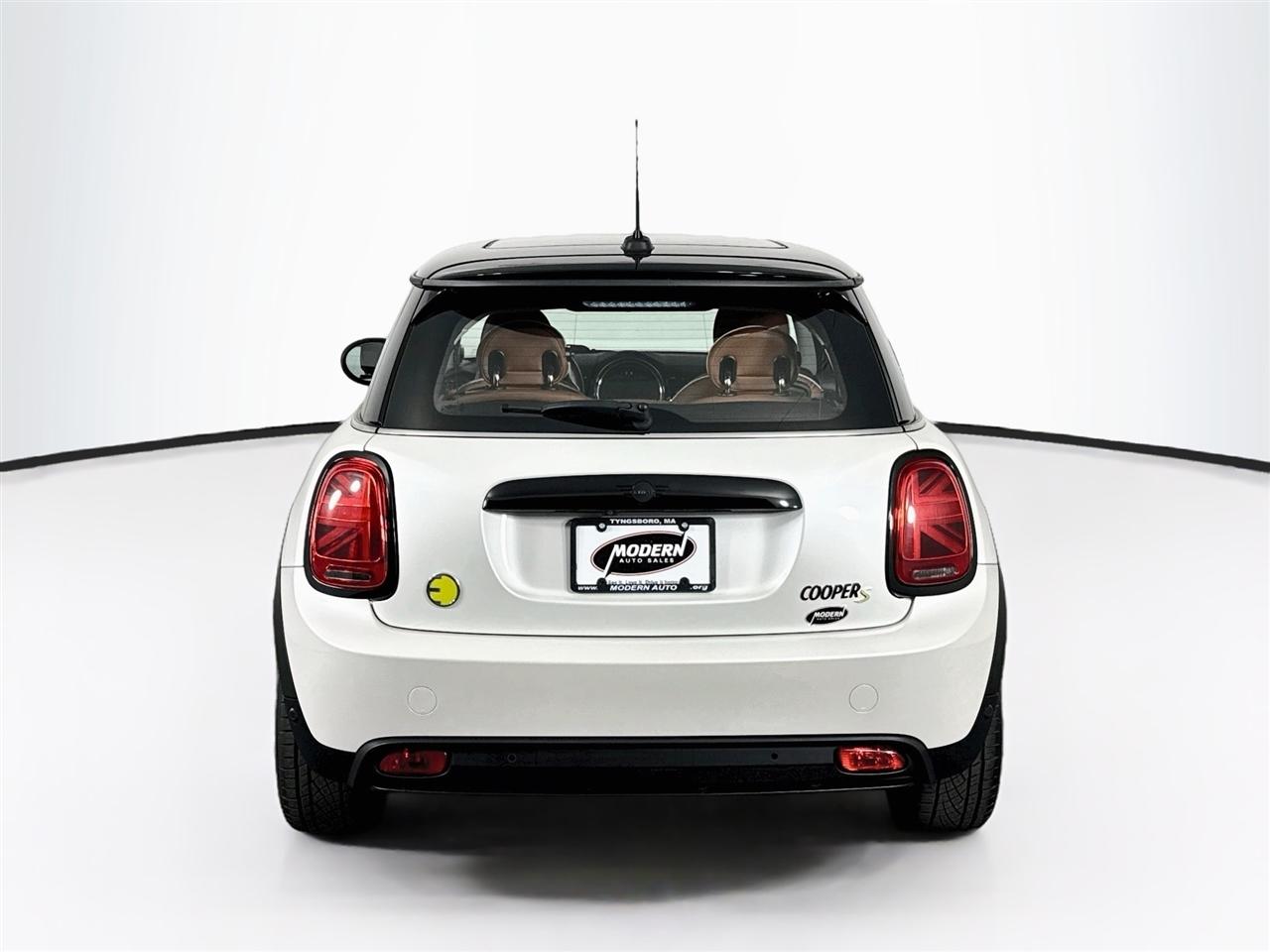 MINI Hardtop 2 Door Cooper SE FWD 2023