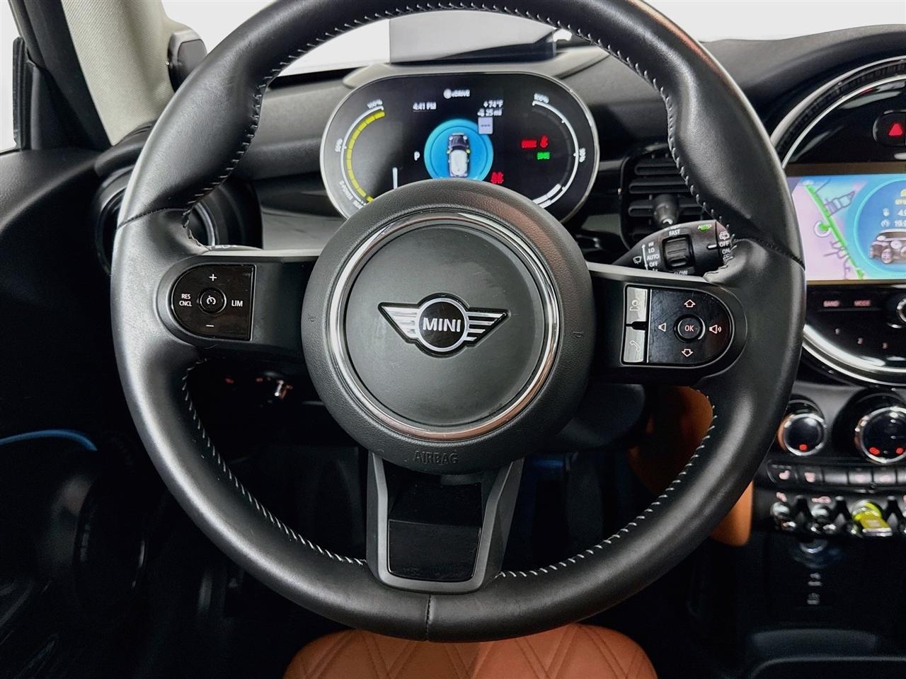 MINI Hardtop 2 Door Cooper SE FWD 2023