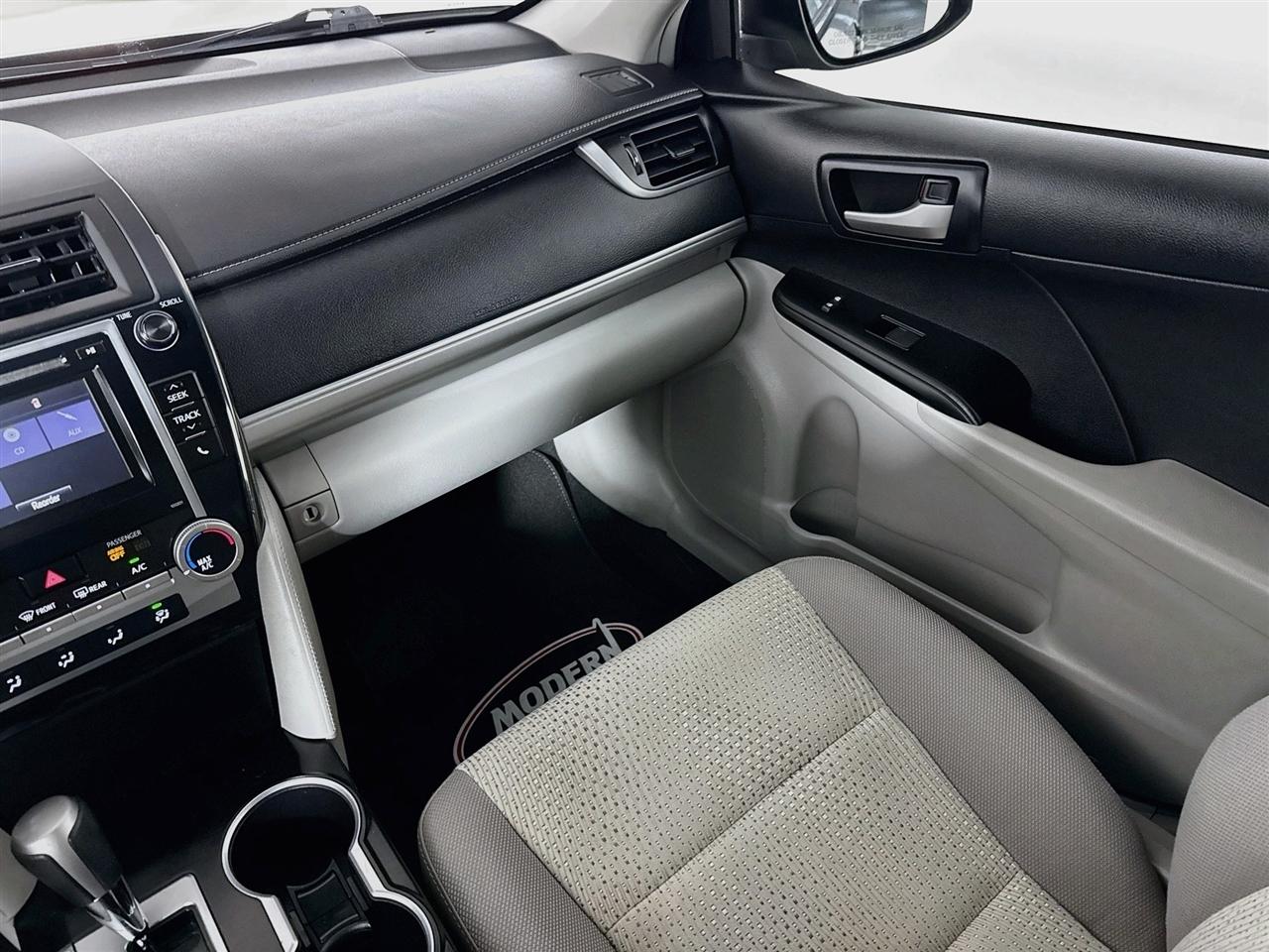 Toyota Camry 2014.5 4dr Sdn I4 Auto SE Sport (Natl) 2014