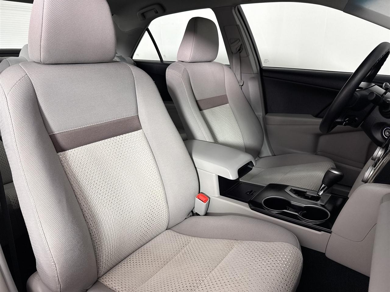 Toyota Camry 2014.5 4dr Sdn I4 Auto SE Sport (Natl) 2014