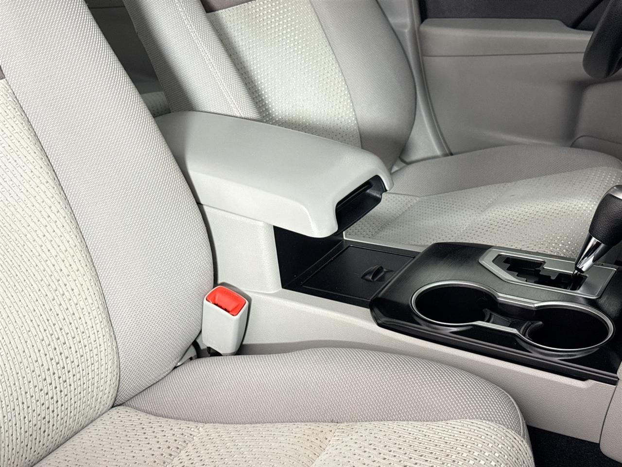 Toyota Camry 2014.5 4dr Sdn I4 Auto SE Sport (Natl) 2014