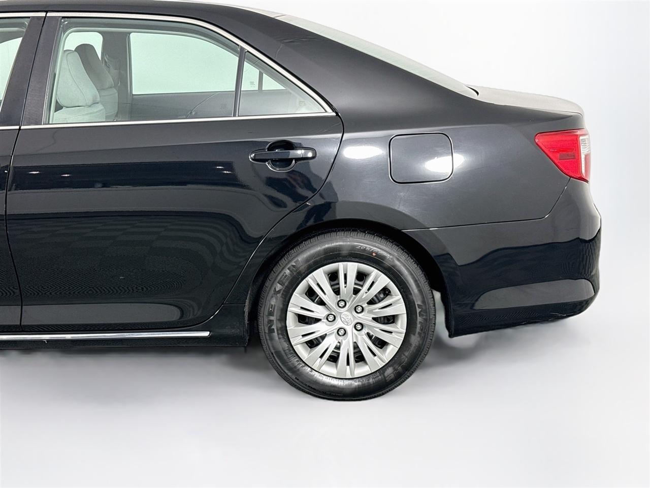 Toyota Camry 2014.5 4dr Sdn I4 Auto SE Sport (Natl) 2014