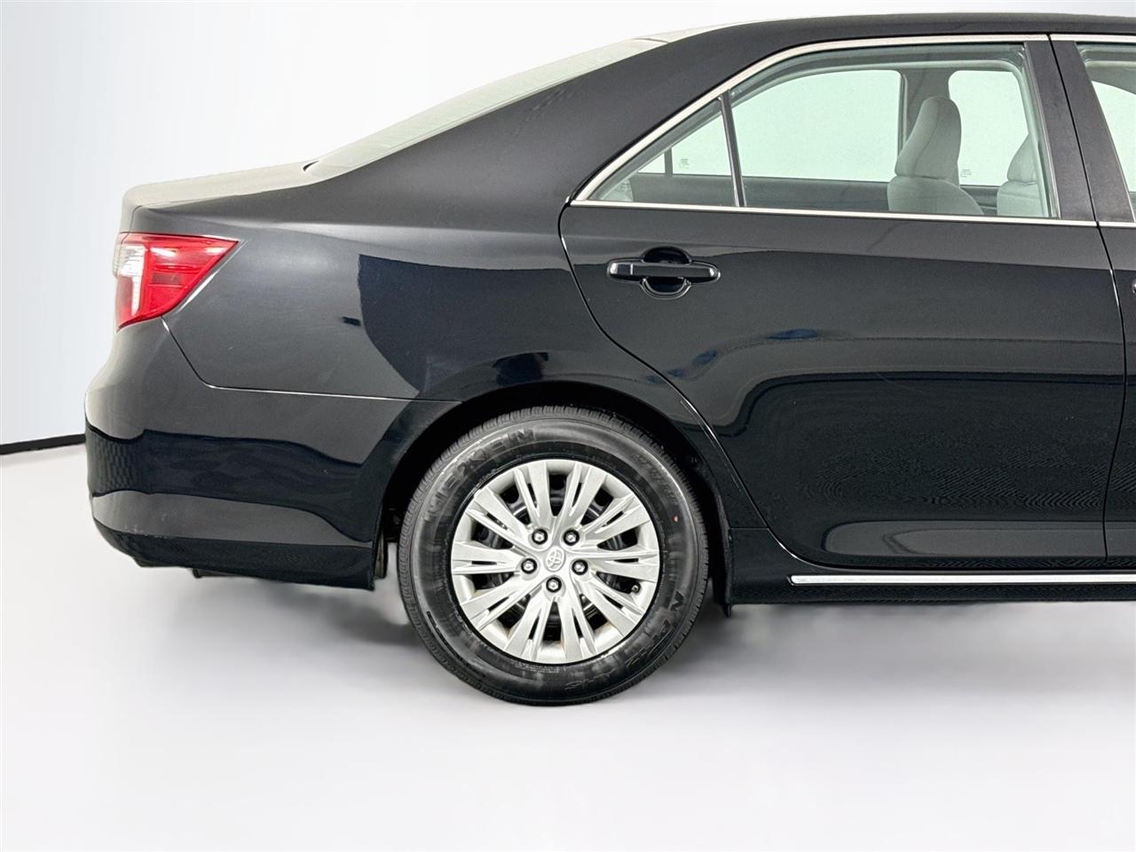 Toyota Camry 2014.5 4dr Sdn I4 Auto SE Sport (Natl) 2014