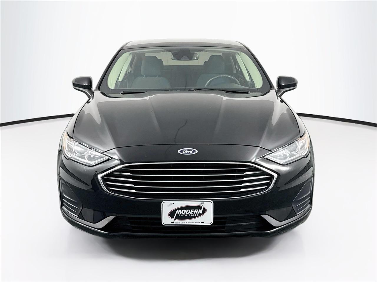 Ford Fusion SE FWD 2020