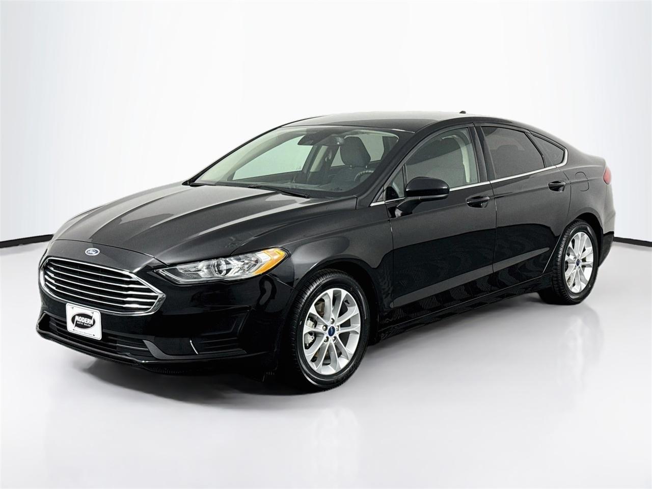 Ford Fusion SE FWD 2020