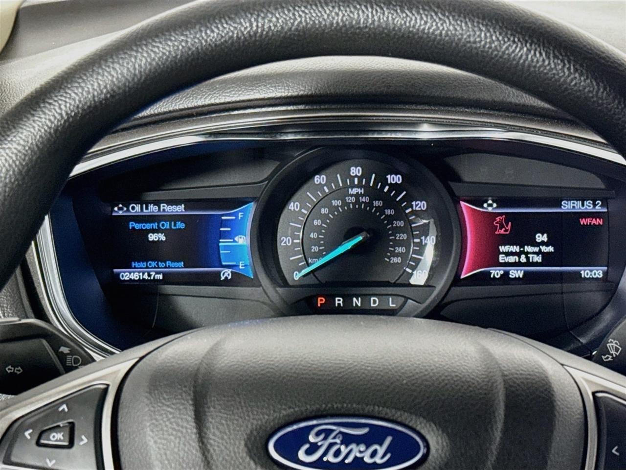 Ford Fusion SE FWD 2020