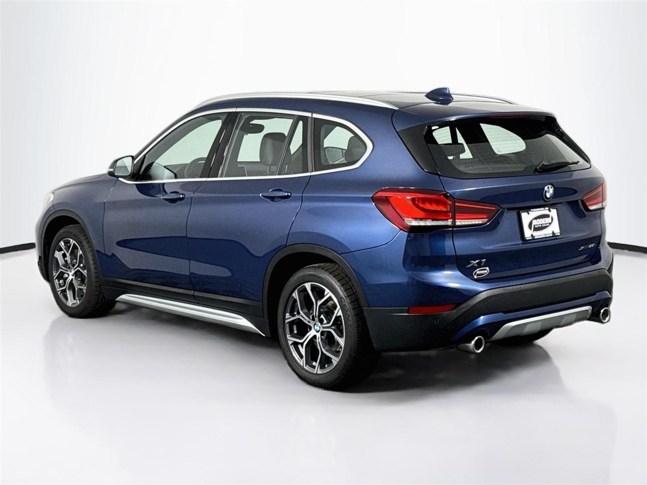 BMW X1 xDrive28i Sports Activity Vehicle 2021