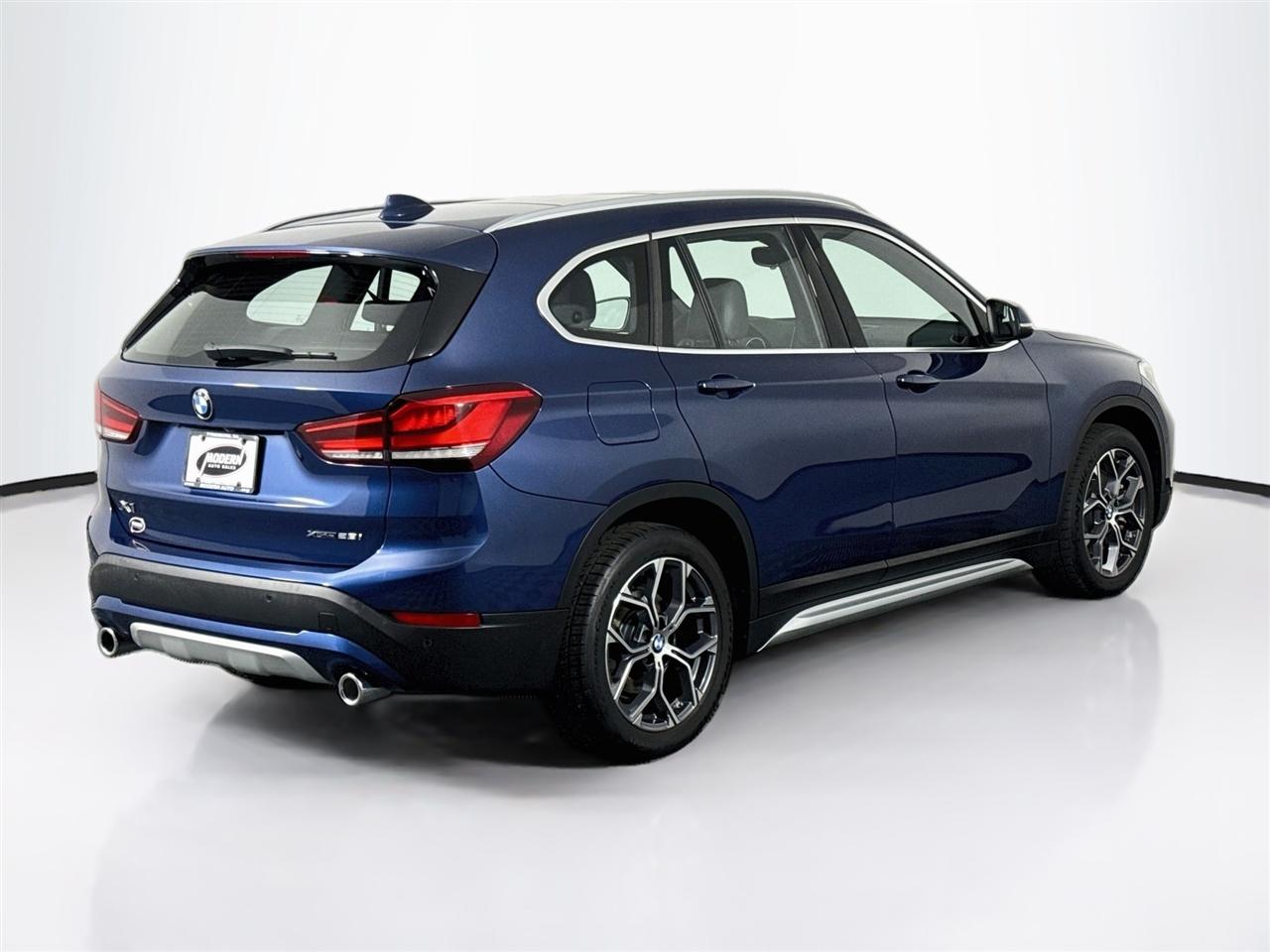 BMW X1 xDrive28i Sports Activity Vehicle 2021
