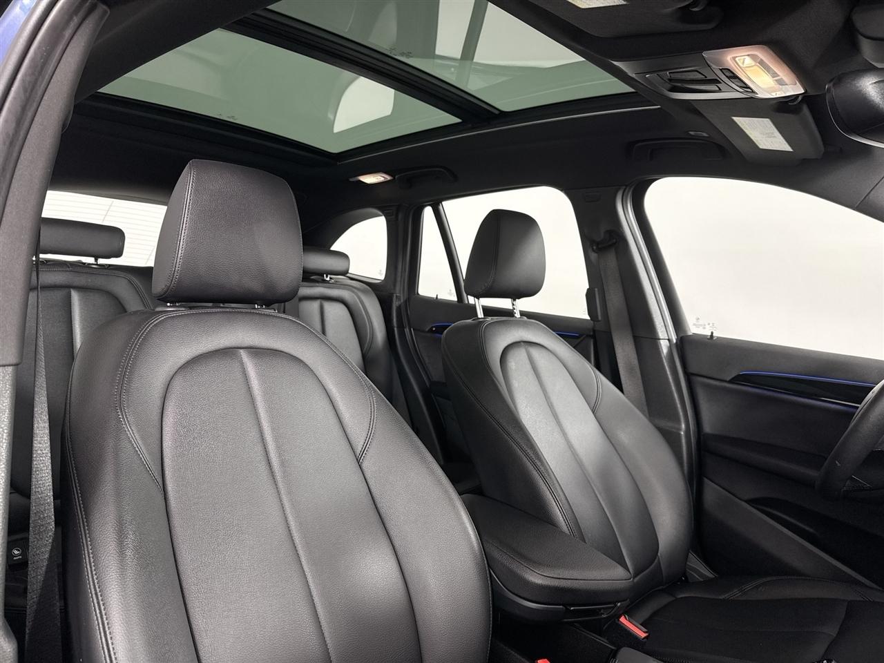BMW X1 xDrive28i Sports Activity Vehicle 2021