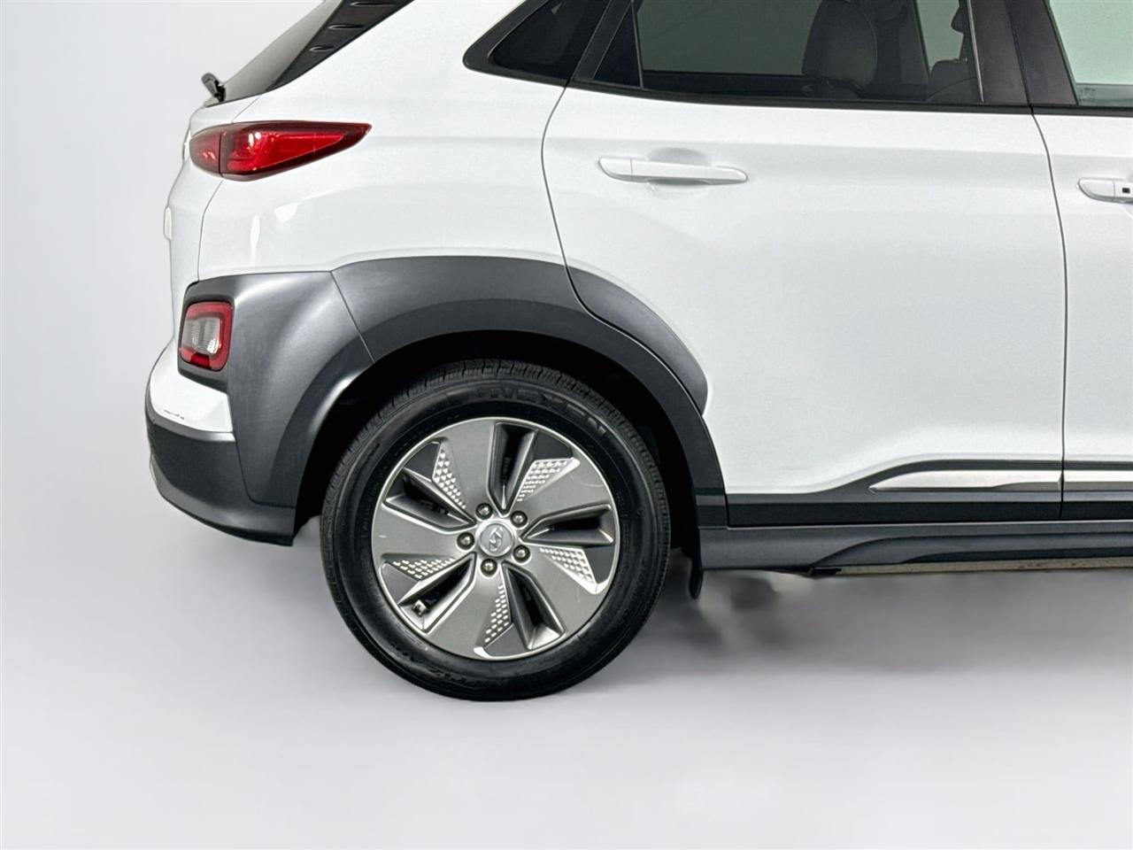 Hyundai Kona Electric Limited FWD 2021
