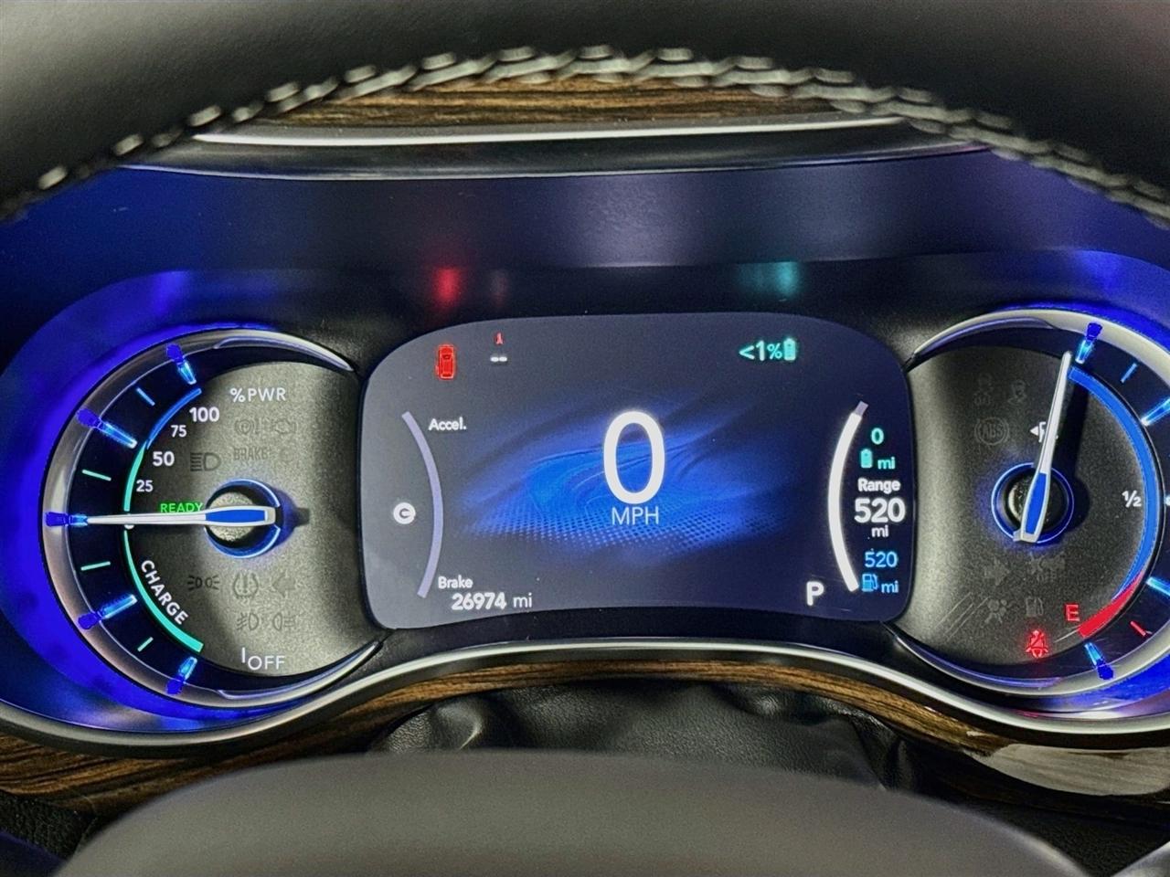 Chrysler Pacifica Hybrid Limited FWD 2023