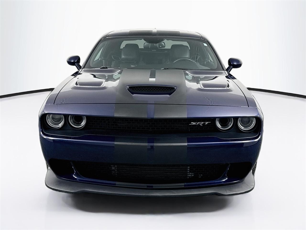 Dodge Challenger 2dr Cpe SRT Hellcat 2016