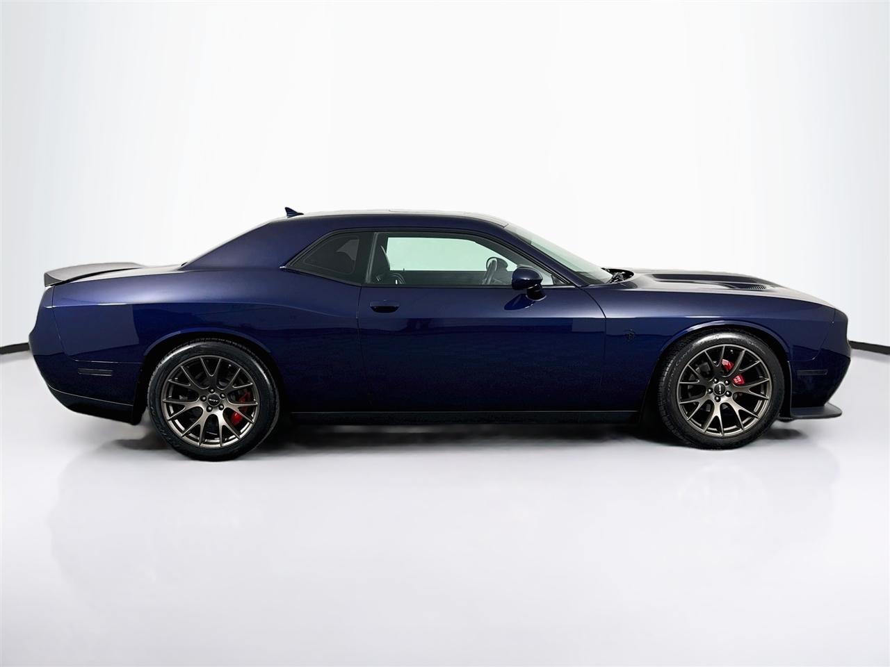 Dodge Challenger 2dr Cpe SRT Hellcat 2016