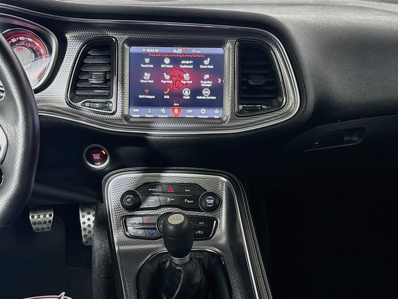 Dodge Challenger 2dr Cpe SRT Hellcat 2016