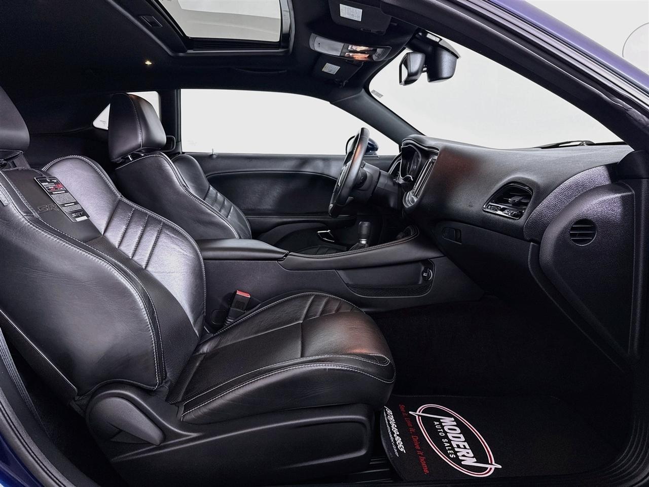 Dodge Challenger 2dr Cpe SRT Hellcat 2016