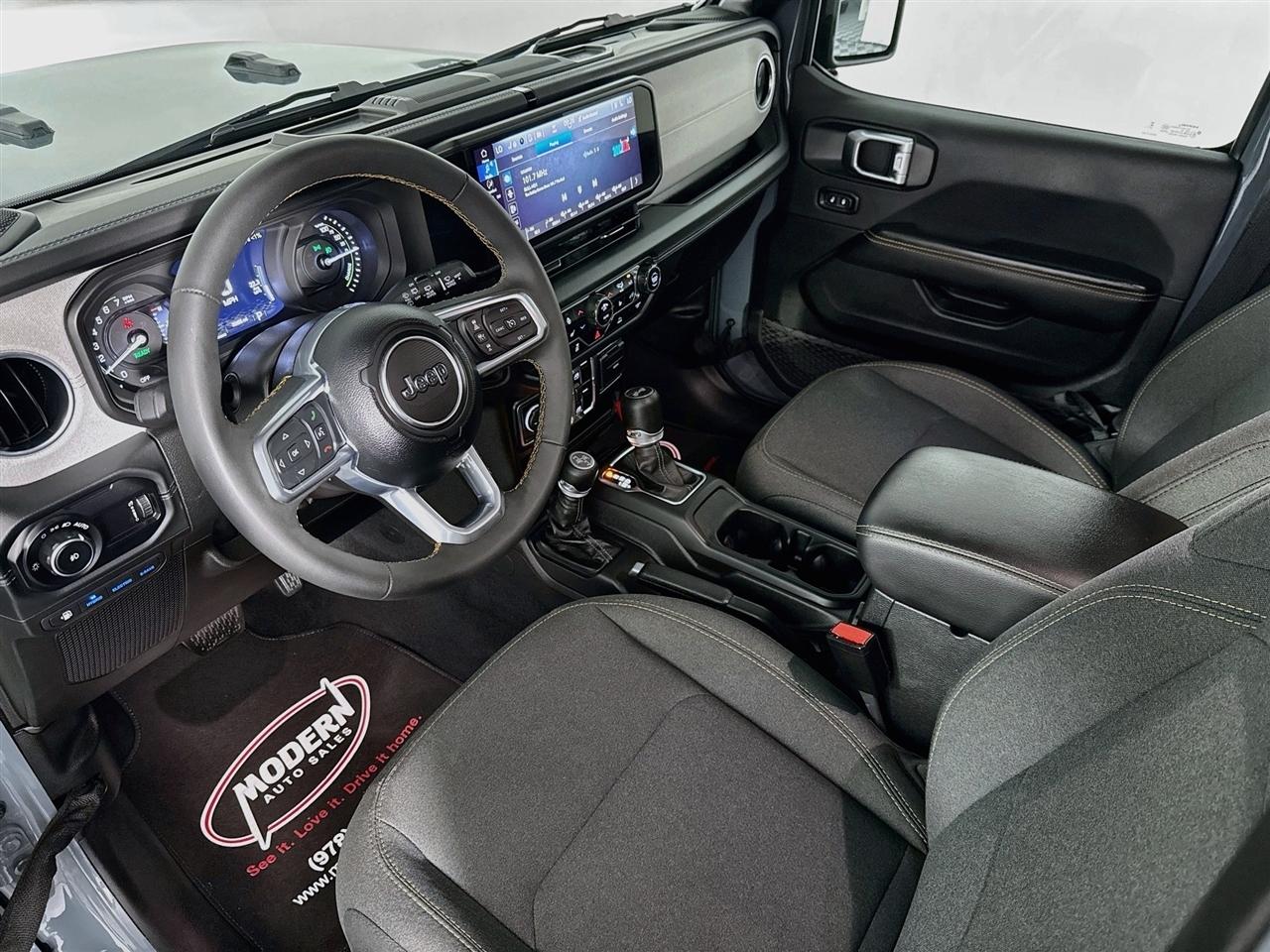 Jeep Wrangler 4xe Sahara 4x4 2024