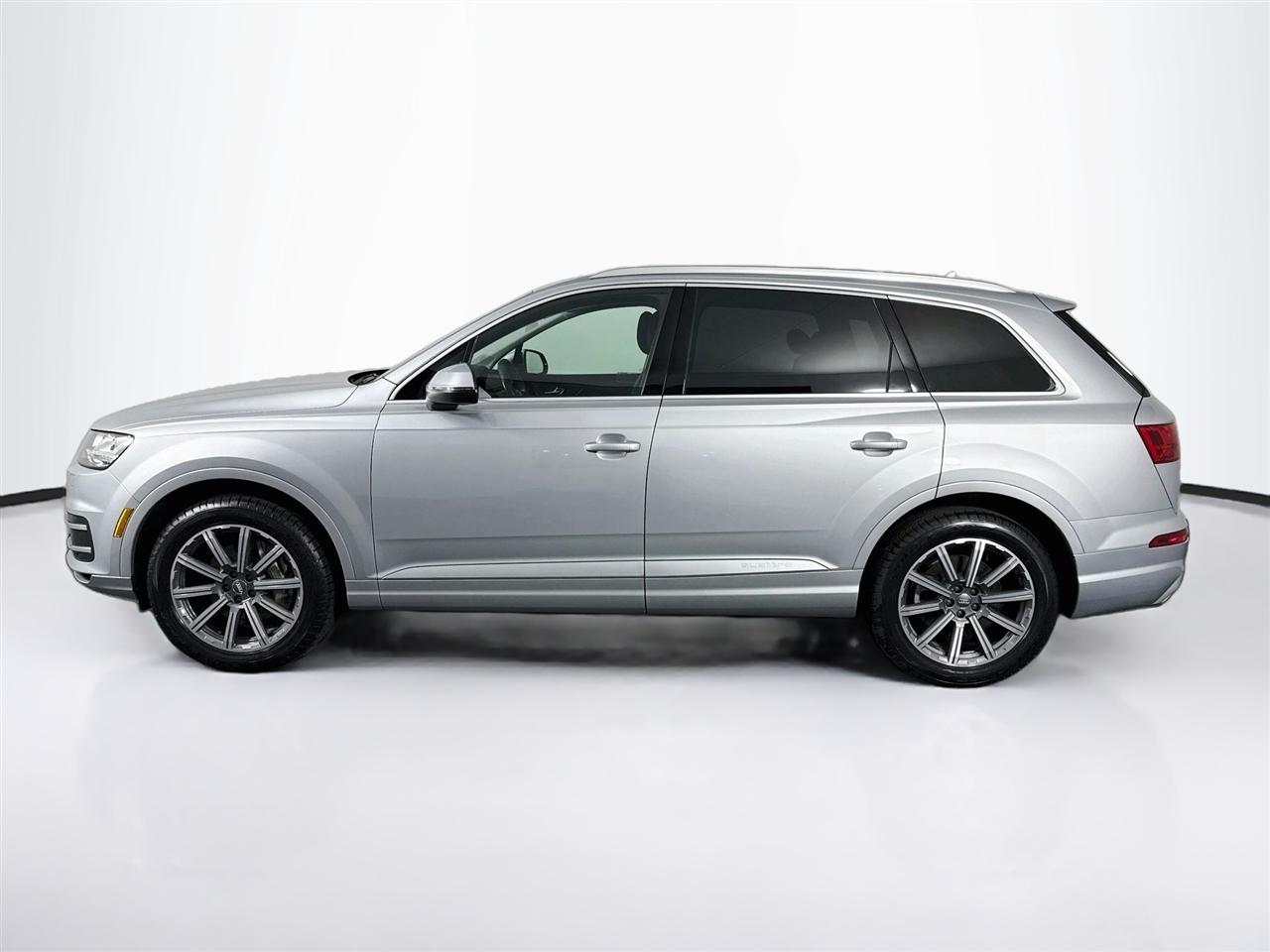 Audi Q7 SE Premium Plus 55 TFSI quattro 2019