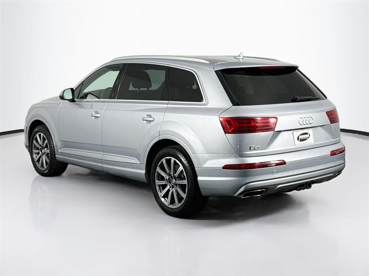 Audi Q7 SE Premium Plus 55 TFSI quattro 2019