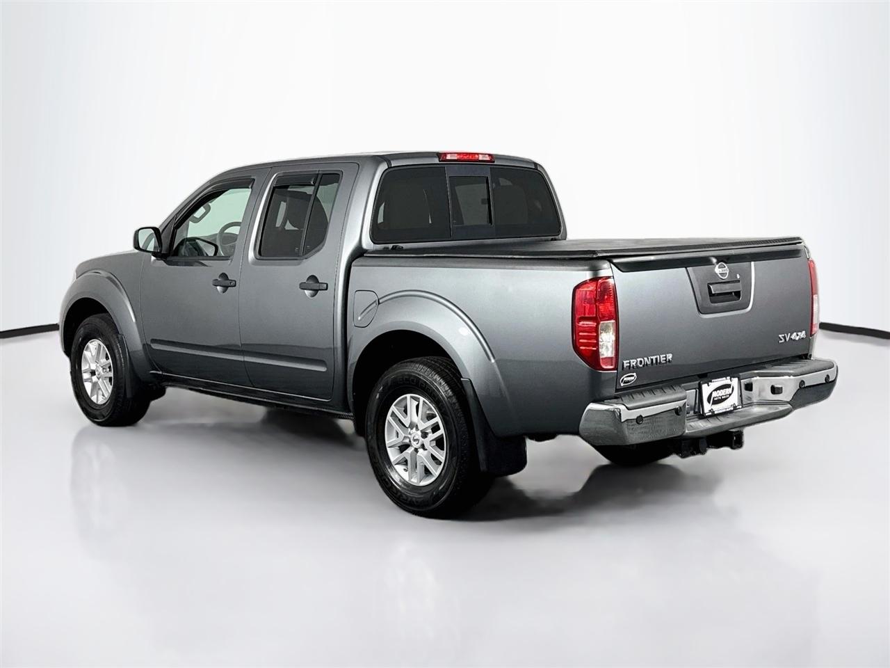 Nissan Frontier 4WD Crew Cab SWB Auto SV 2016