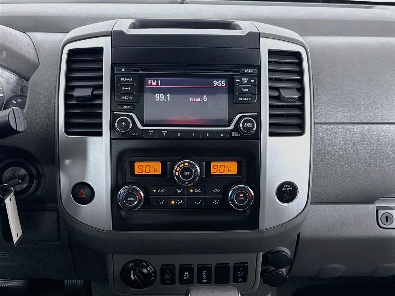 Nissan Frontier 4WD Crew Cab SWB Auto SV 2016