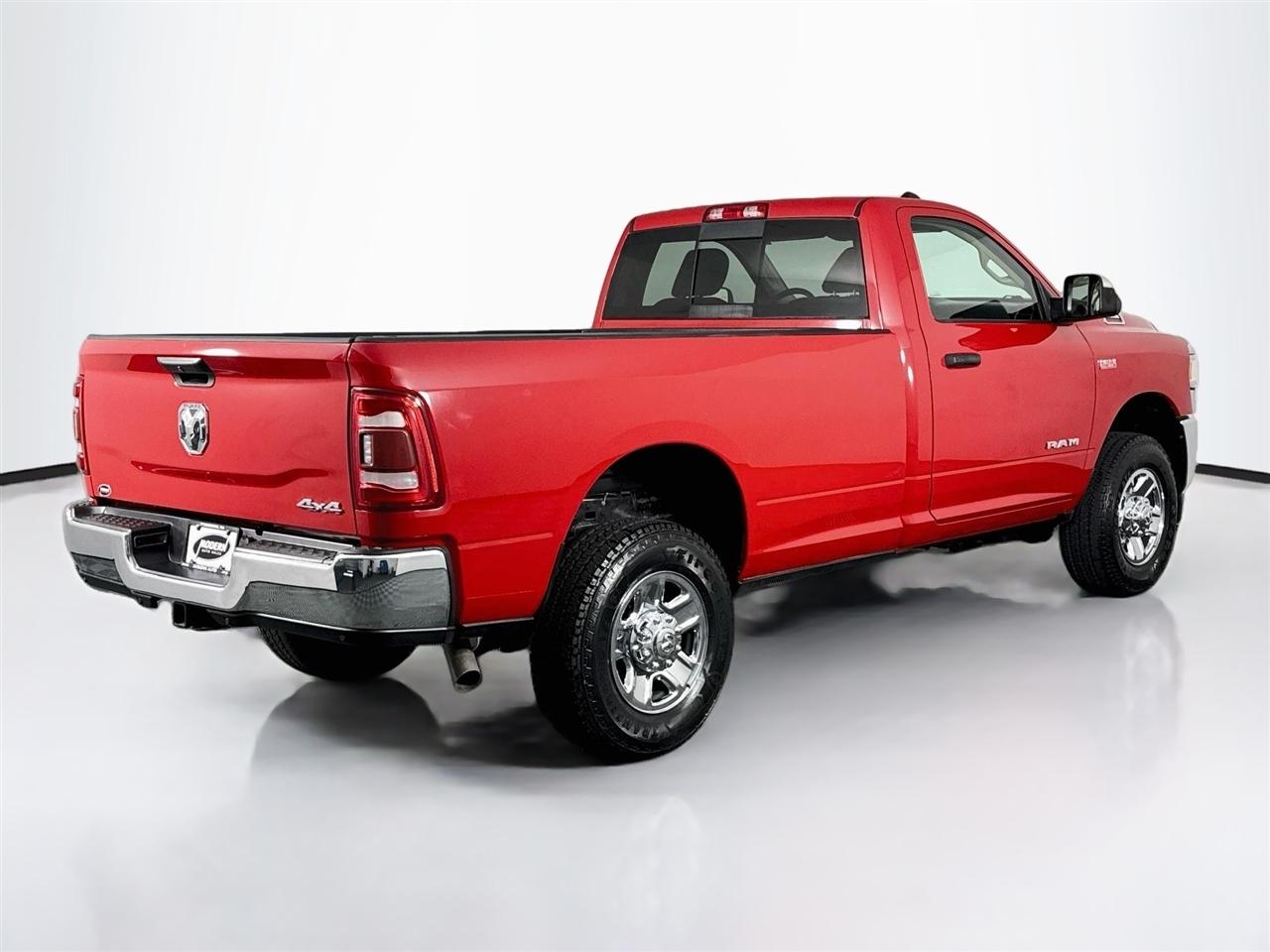 RAM 2500 Tradesman 4x4 Reg Cab 8' Box 2019