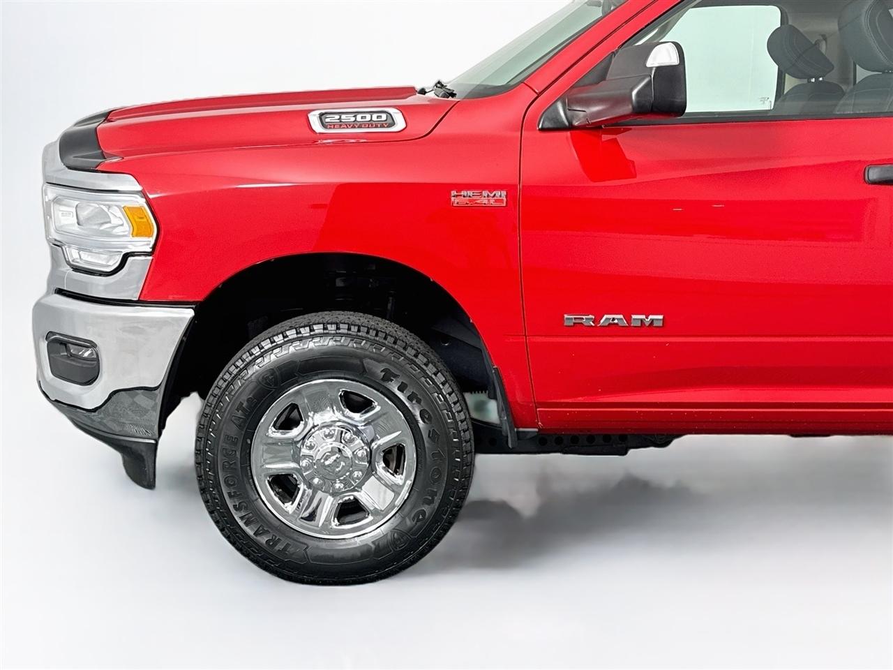 RAM 2500 Tradesman 4x4 Reg Cab 8' Box 2019
