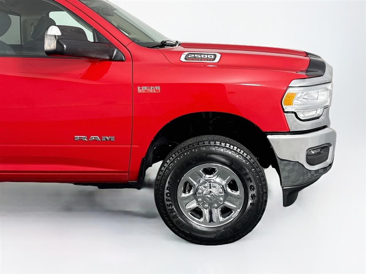 RAM 2500 Tradesman 4x4 Reg Cab 8' Box 2019