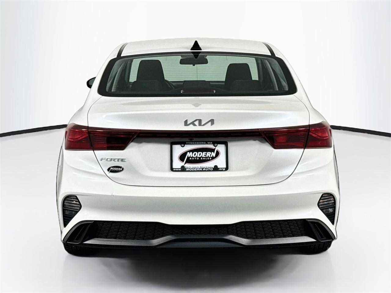 Kia Forte LXS IVT 2023