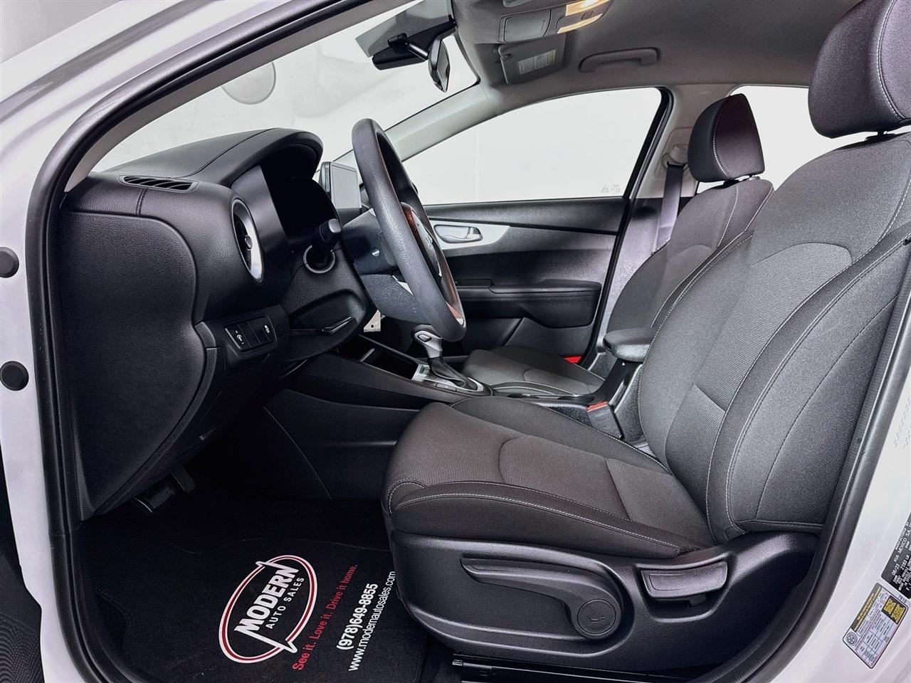 Kia Forte LXS IVT 2023