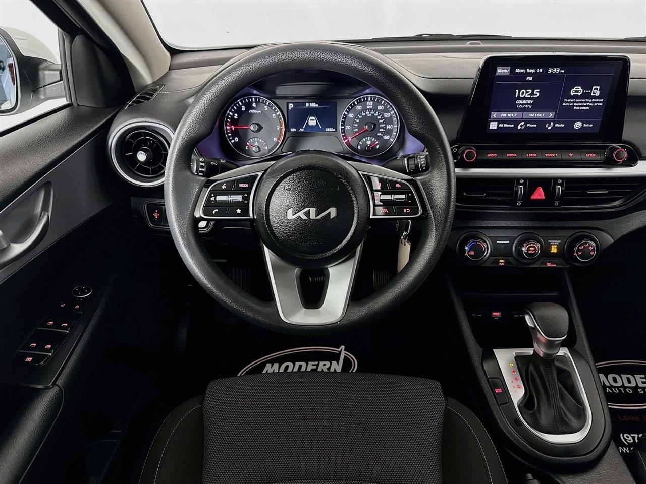 Kia Forte LXS IVT 2023