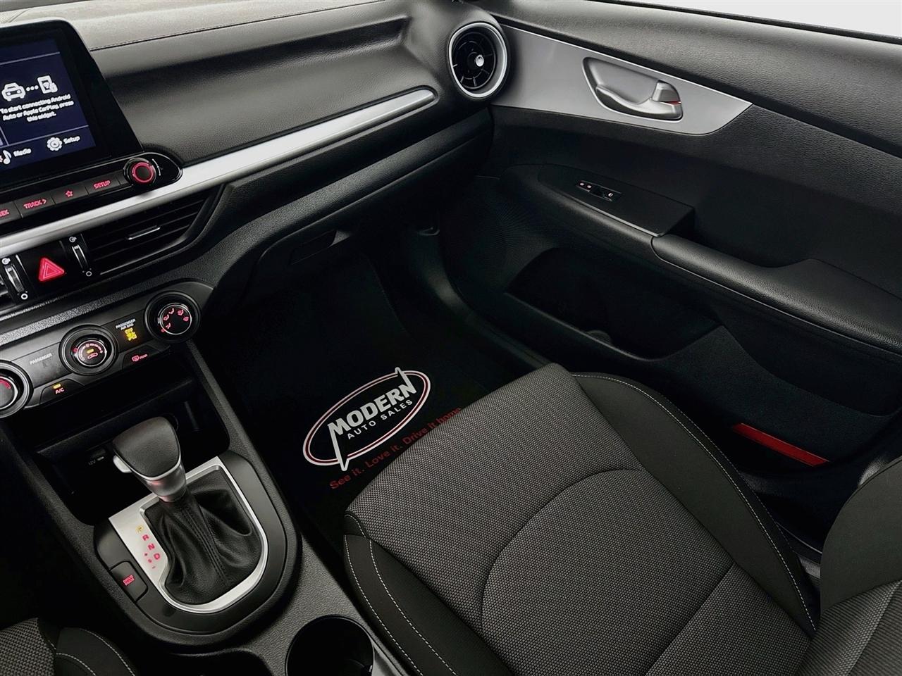 Kia Forte LXS IVT 2023
