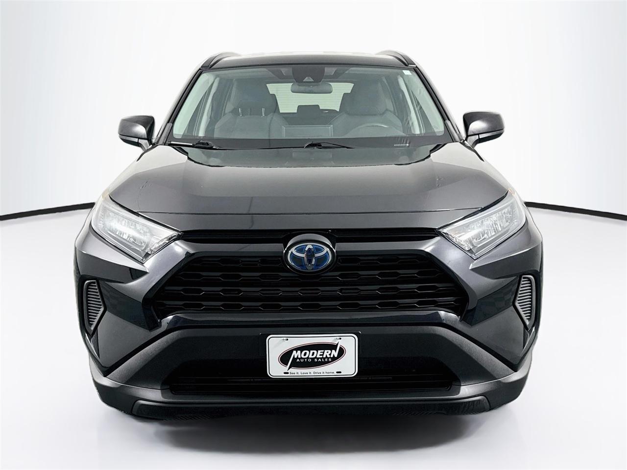 Toyota RAV4 Hybrid LE AWD (Natl) 2021