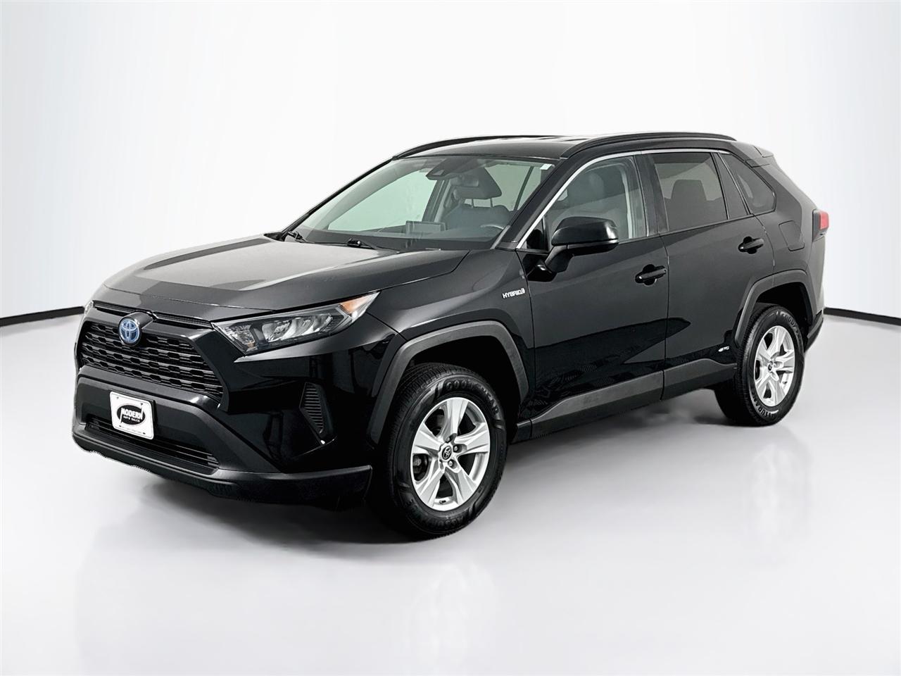 Toyota RAV4 Hybrid LE AWD (Natl) 2021