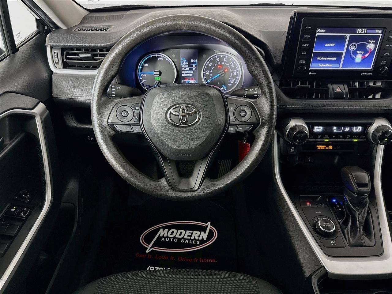 Toyota RAV4 Hybrid LE AWD (Natl) 2021