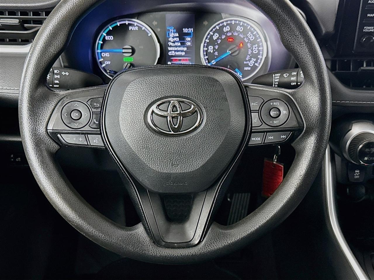 Toyota RAV4 Hybrid LE AWD (Natl) 2021