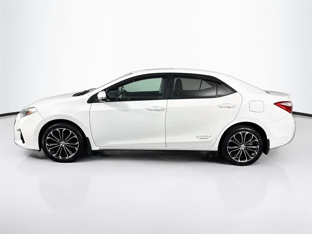 Toyota Corolla 4dr Sdn CVT S w/Special Edition Pkg (Natl) 2016