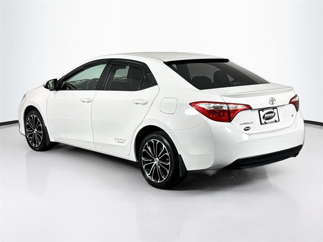 Toyota Corolla 4dr Sdn CVT S w/Special Edition Pkg (Natl) 2016