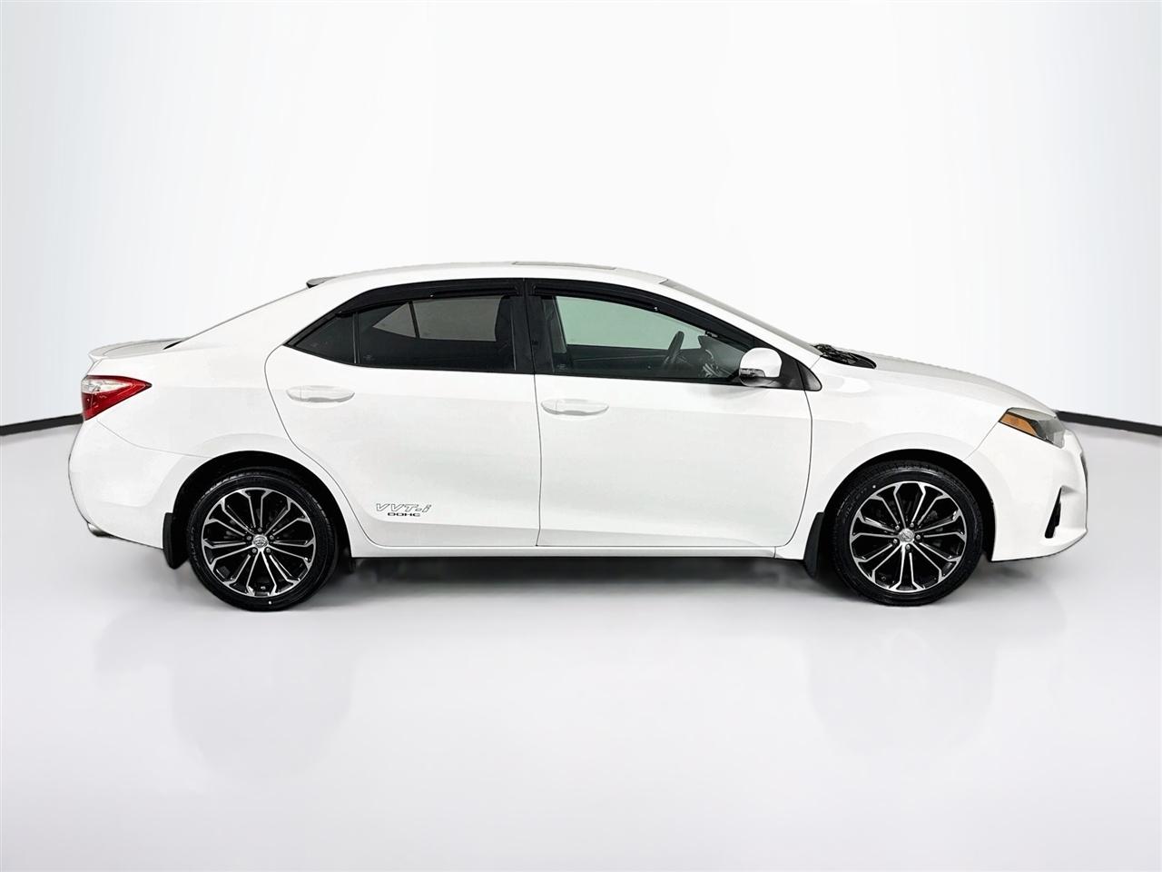 Toyota Corolla 4dr Sdn CVT S w/Special Edition Pkg (Natl) 2016