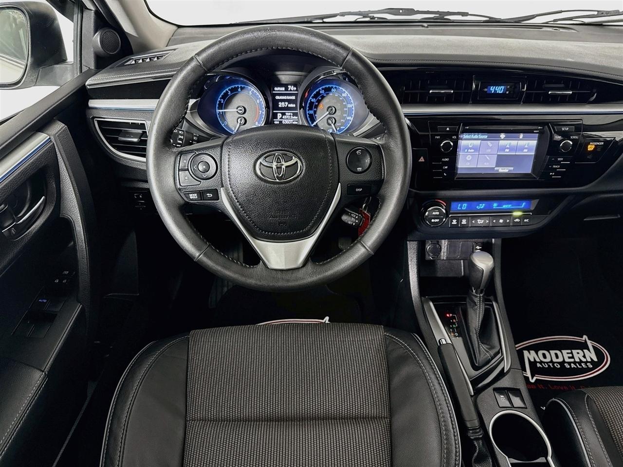 Toyota Corolla 4dr Sdn CVT S w/Special Edition Pkg (Natl) 2016