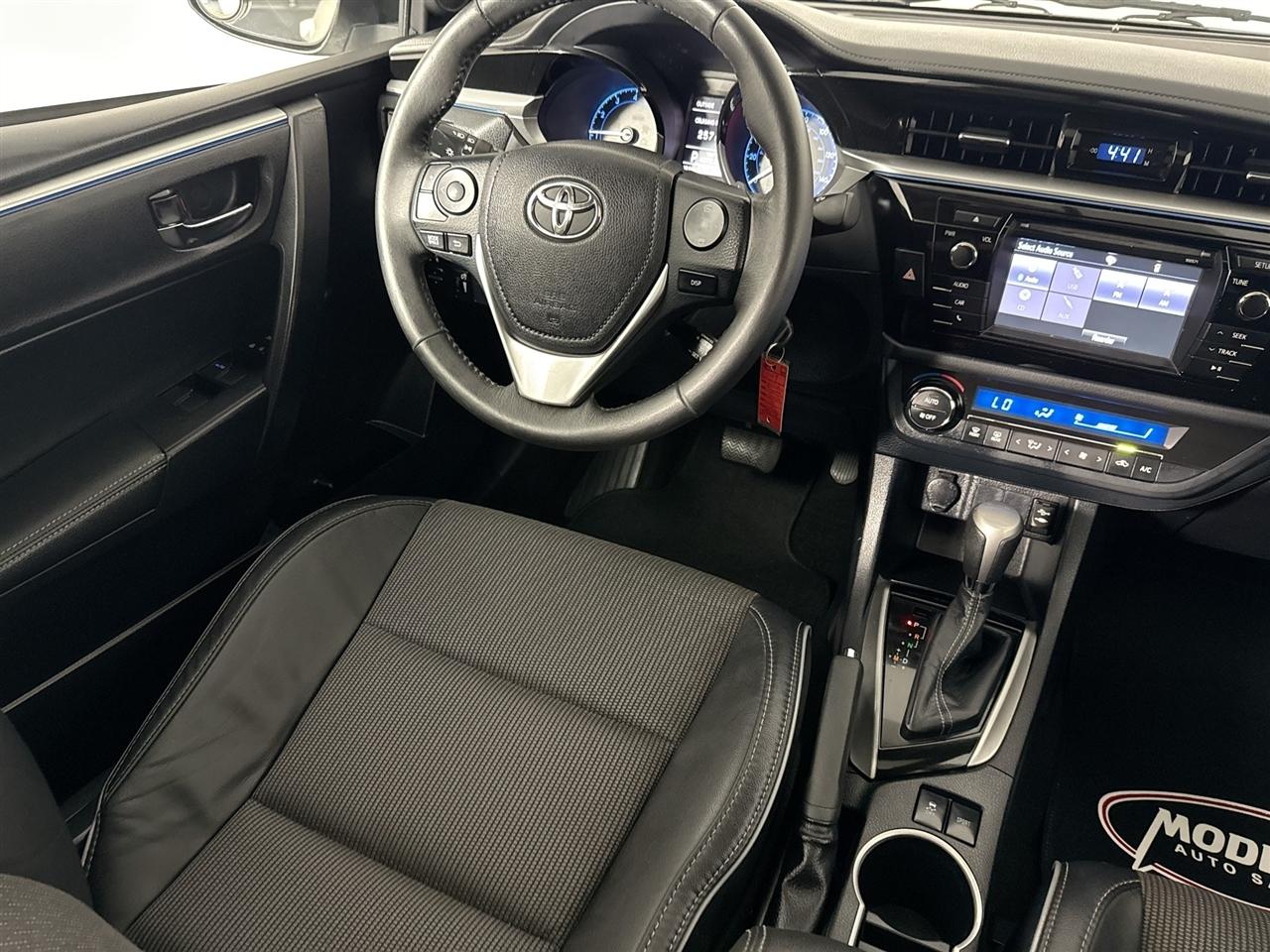 Toyota Corolla 4dr Sdn CVT S w/Special Edition Pkg (Natl) 2016