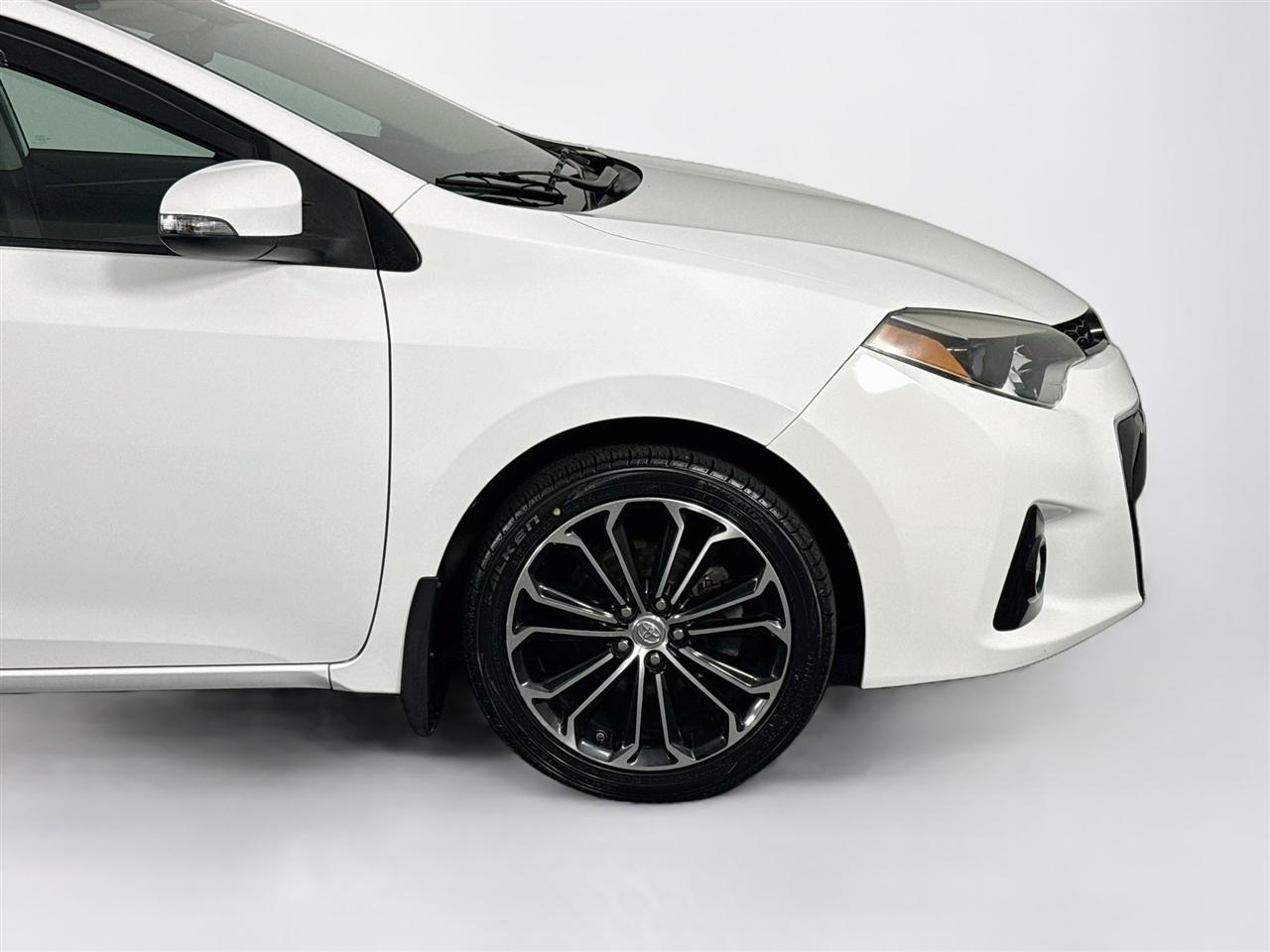 Toyota Corolla 4dr Sdn CVT S w/Special Edition Pkg (Natl) 2016
