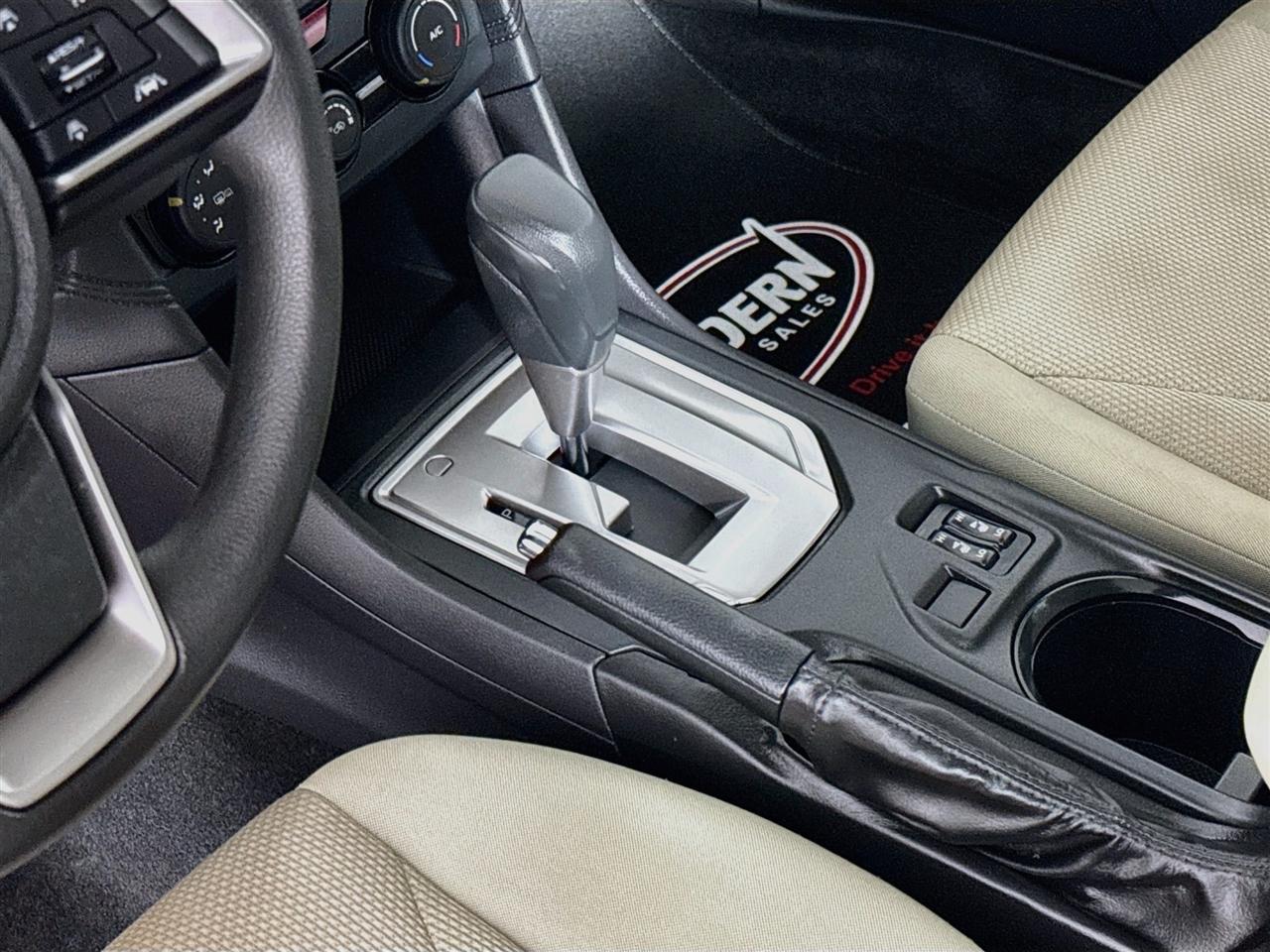 Subaru Impreza 2.0i Premium 5-door CVT 2019