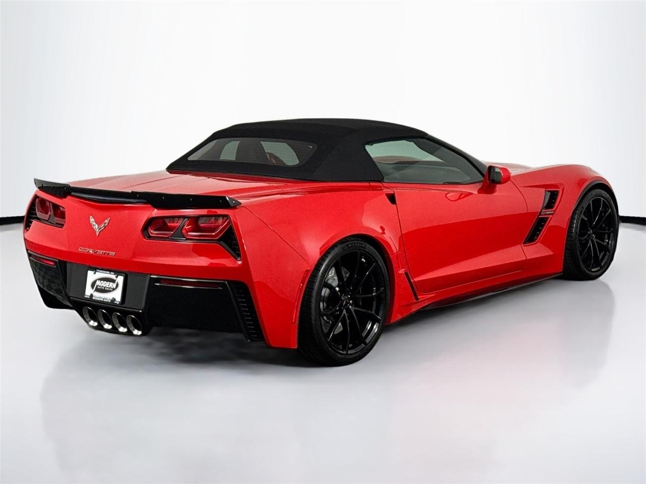 Chevrolet Corvette 2dr Grand Sport Conv w/1LT 2017